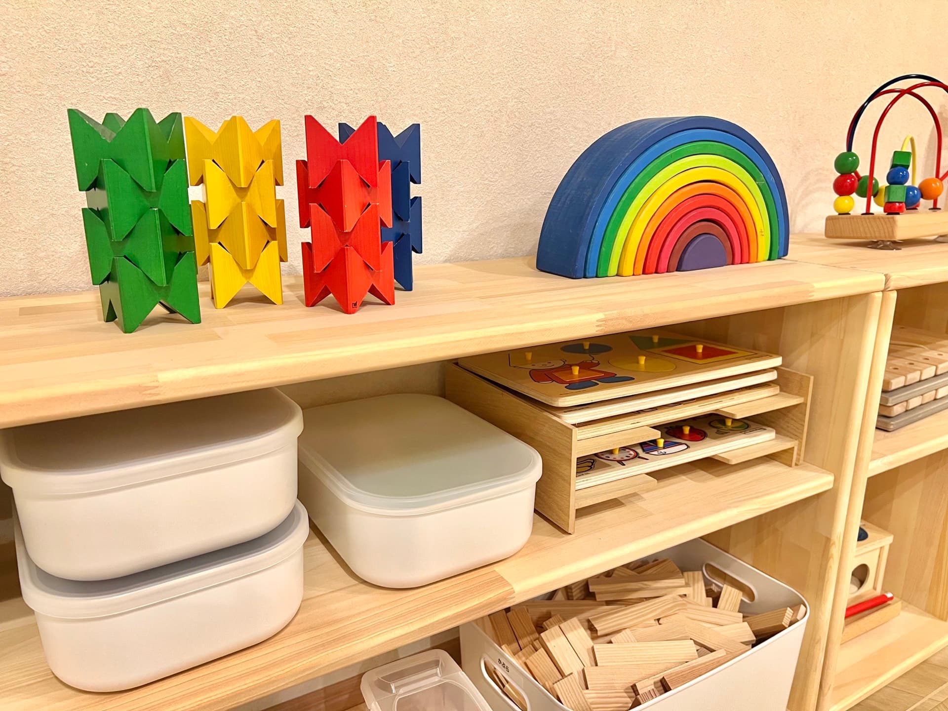 厳選されたおもちゃ